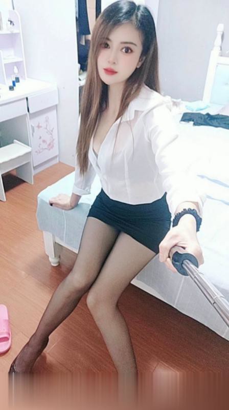 横塘服务系黑丝大长腿