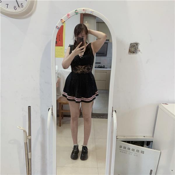 服务系巨乳肥臀熟女