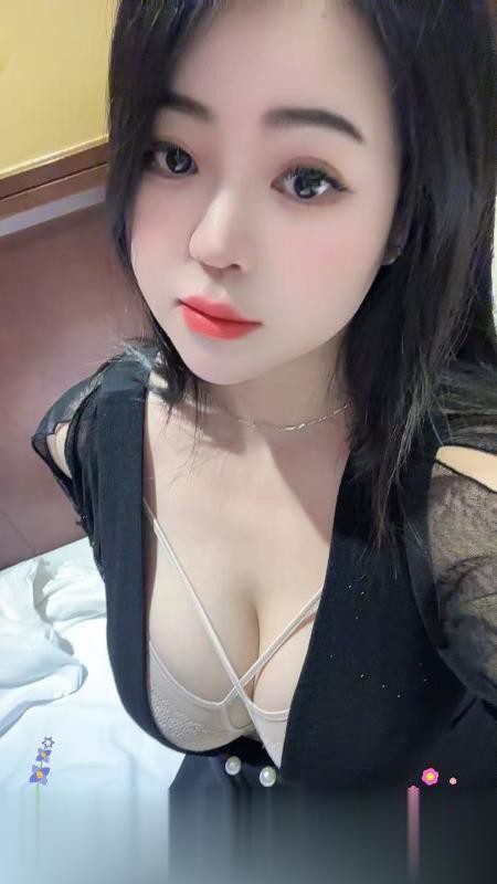 巨乳米儿..
