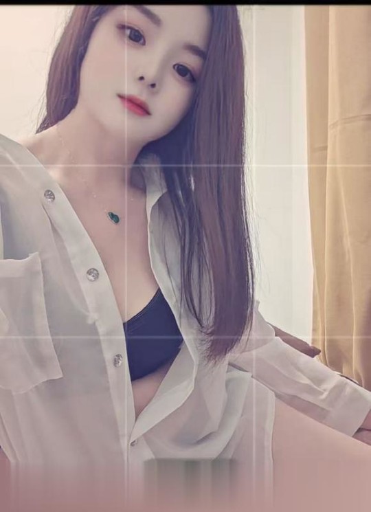 雨花白嫩小骚妇