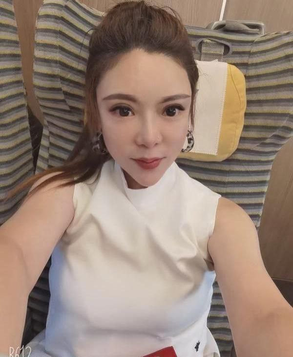 东北会所少妇爽歪歪