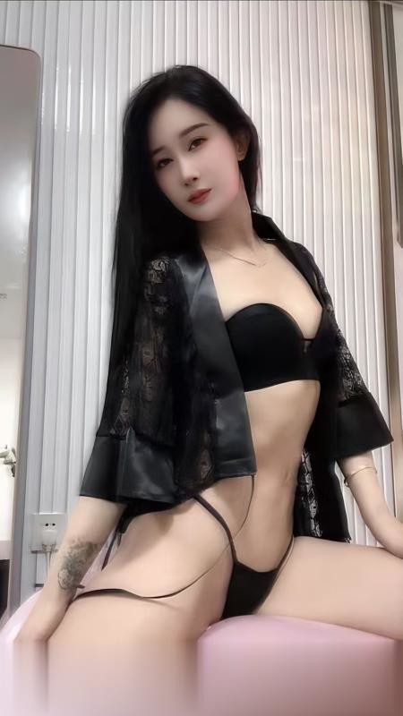 新牌坊骚妹安安