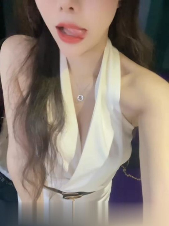 南山医美小姐亦菲