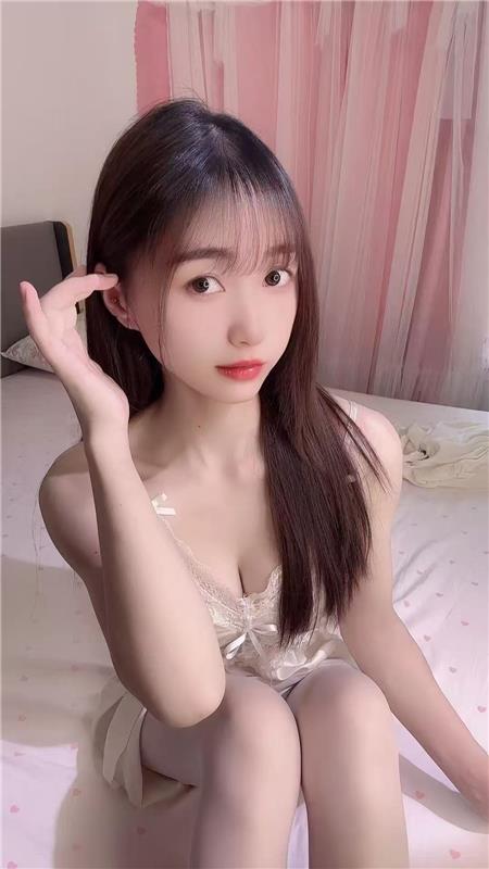 松江新人极品尤物菲菲