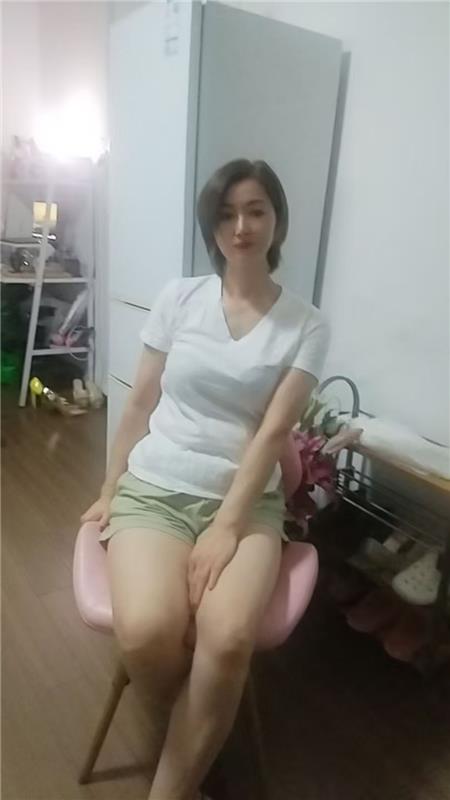 劲松黑丝美少妇