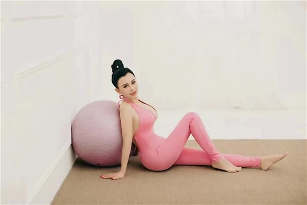 九月铁西区轻熟女