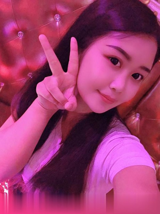 漂亮温柔型小姐姐