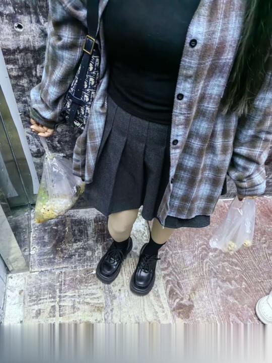 丰满妹子小泰坦