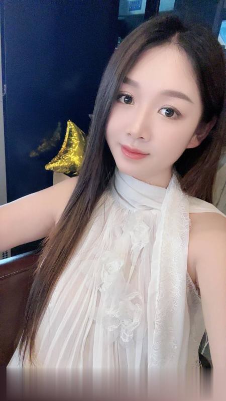 江北长腿佳人依依