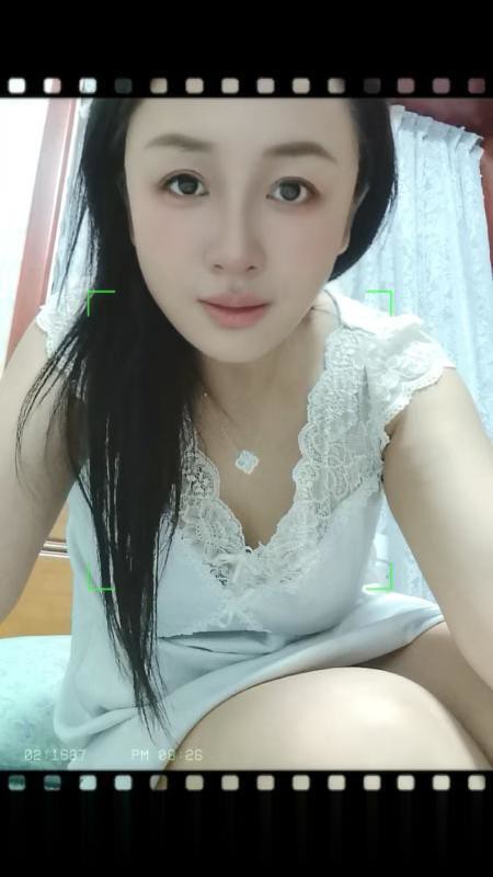 光谷御姐佳佳