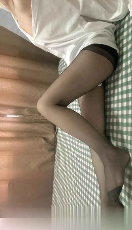 宝藏花式小姐姐