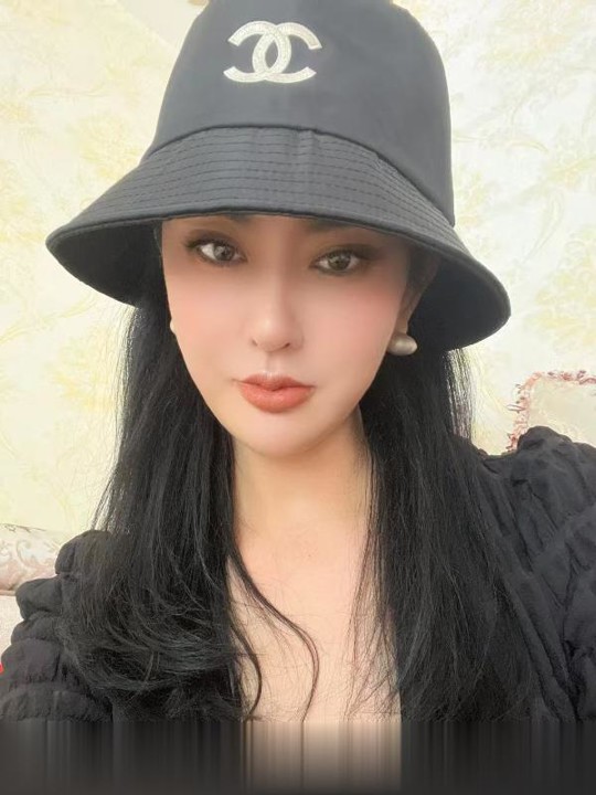 风骚水嫩小姐姐