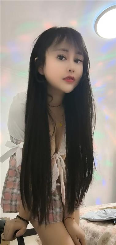 莞式骚货萌萌脸蛋好看