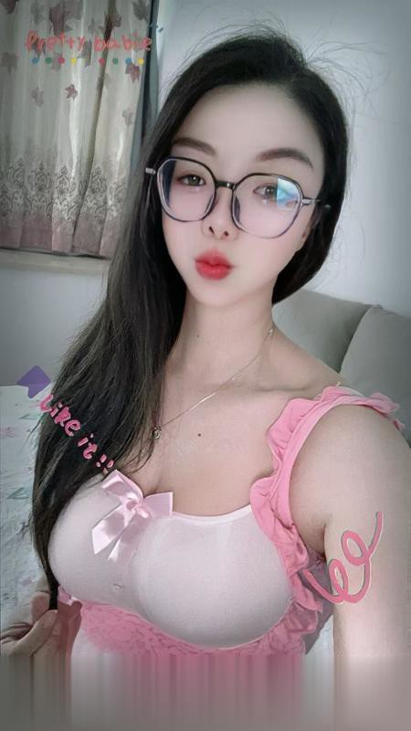 天河风骚大奶小柔