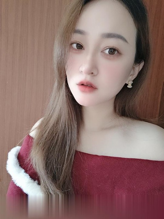 性感臀丸子御姐