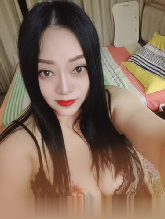 徐汇情趣巨乳少妇