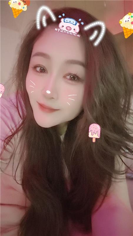 会喷水的大奶少妇