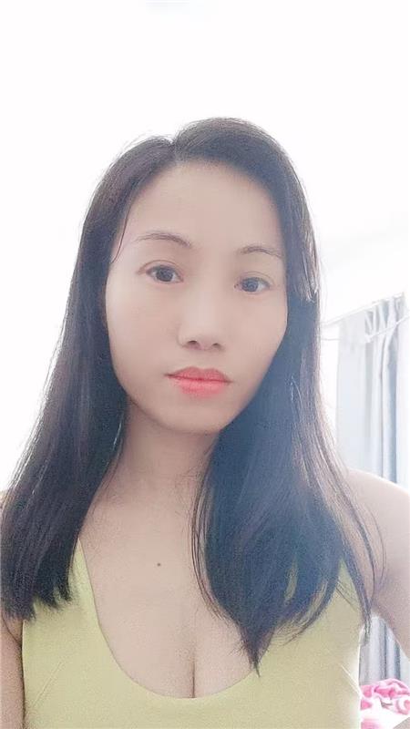 每月必打卡的妞，爽的不行