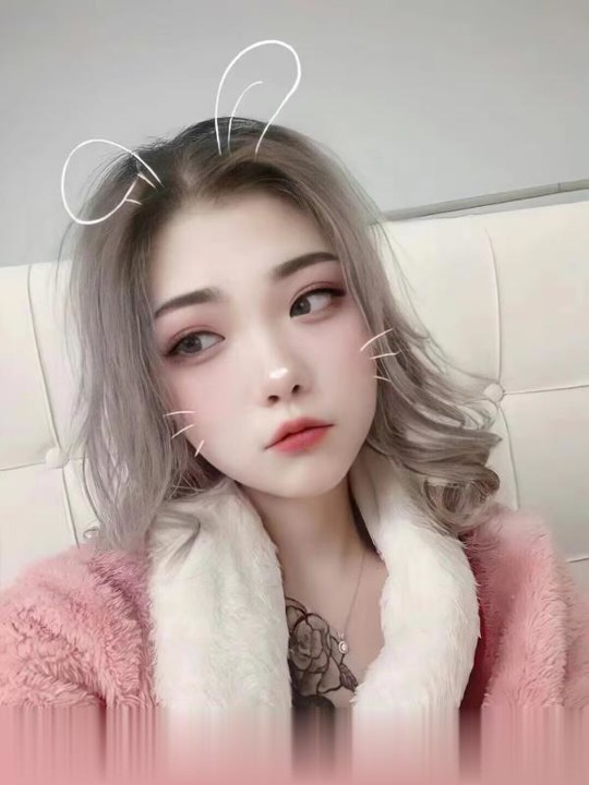 雨花可爱小迷妹