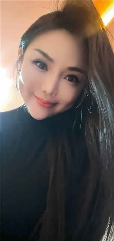 服务系大奶少妇