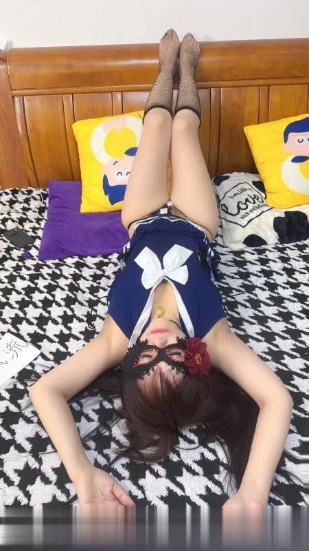 小野猫过年不休息