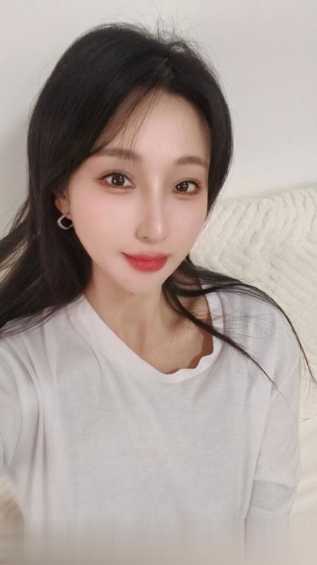 吴中大奶颜值尤物