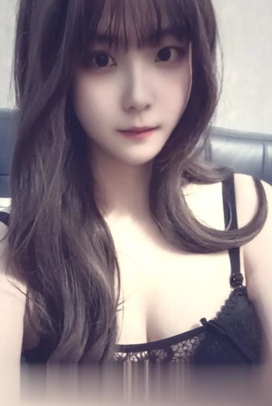 武汉翘臀月月老师