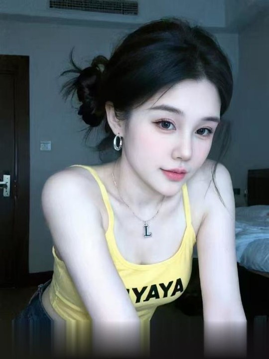 高颜值美女婉柔