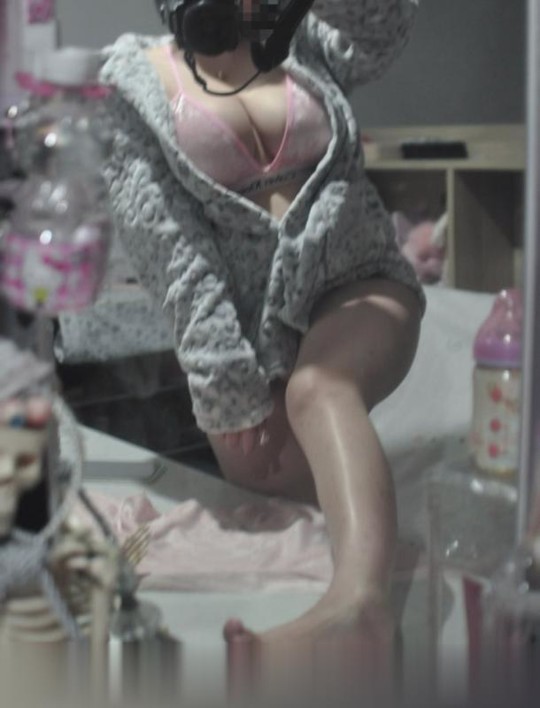 武汉大奶瑜伽老师