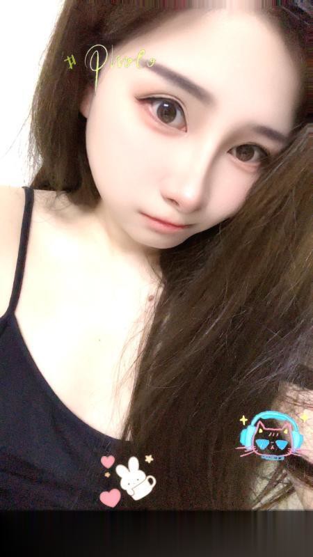大胸美女兜兜