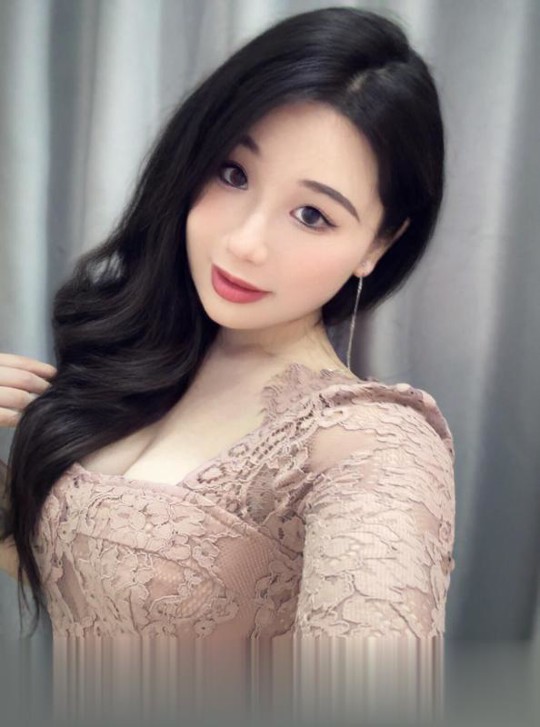 cbd翘臀大奶柚子