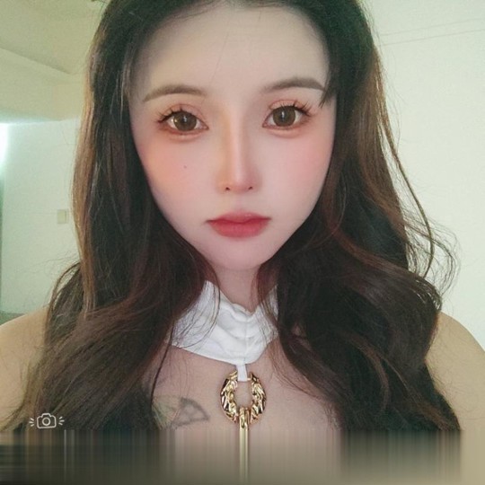 罗湖童颜林妹妹