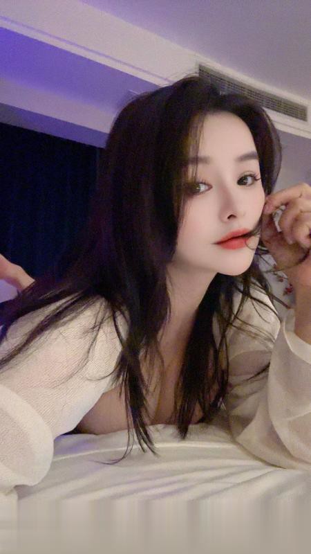 武侯丰乳肥臀少妇伊娃