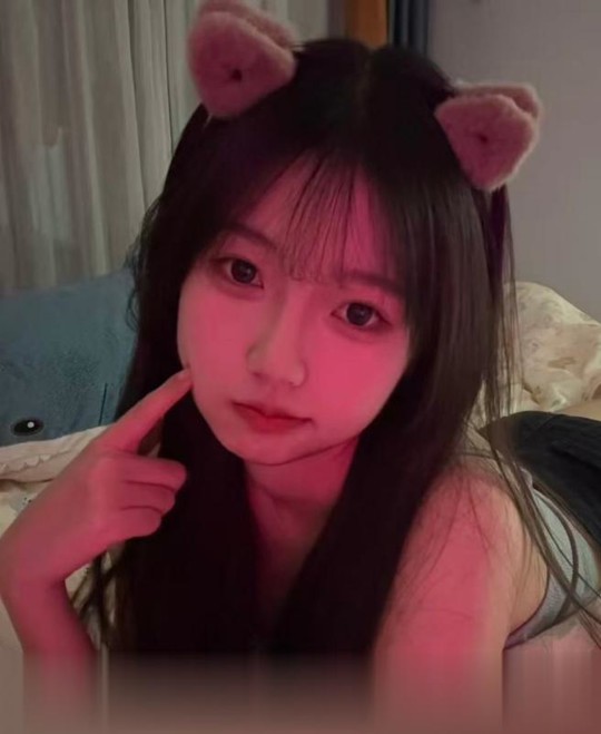 清纯闷骚悠悠