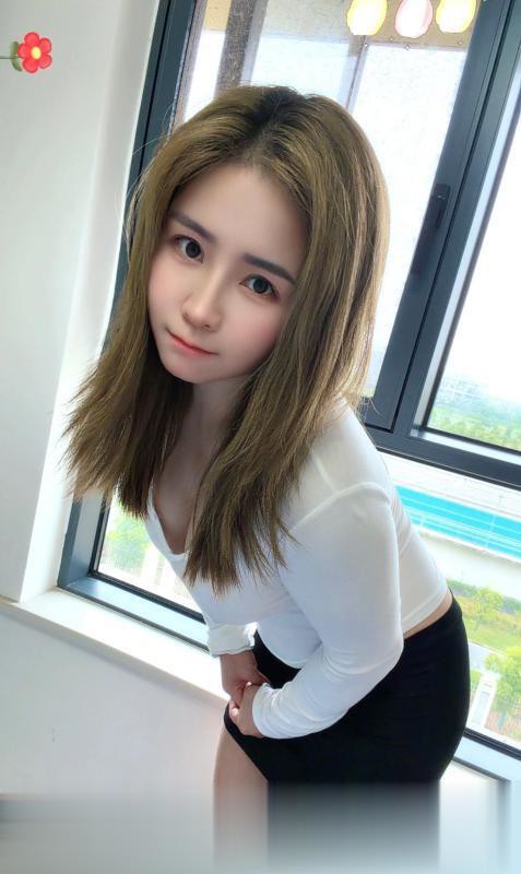 服务系轻熟少妇
