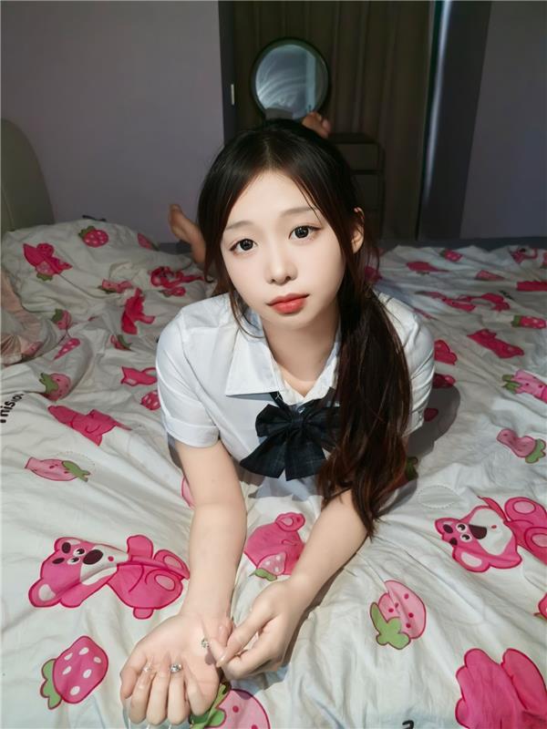成华闷骚小嫩妹会叫爸爸