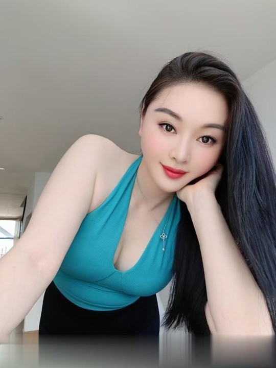 瑜伽健身女友娜娜