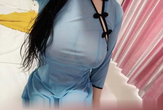 西山巨乳奶娘