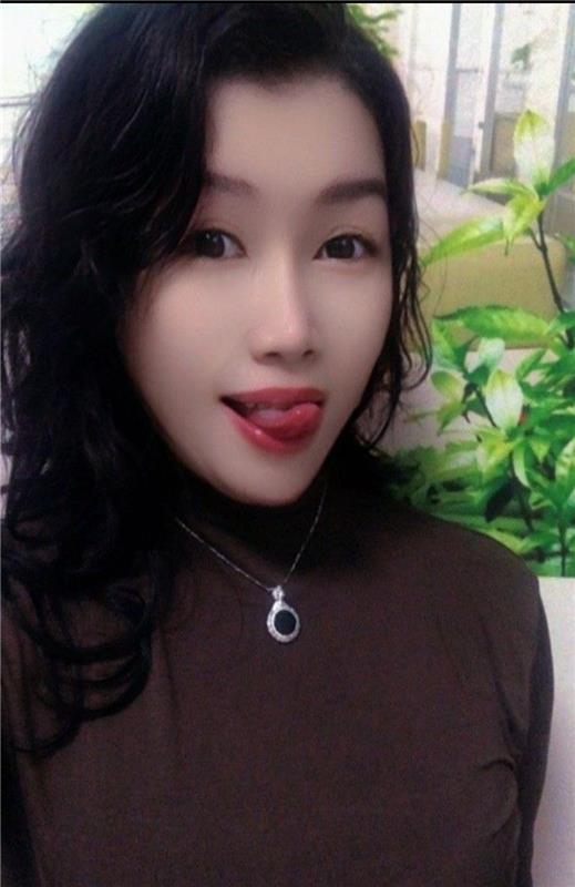 可吞的少妇姐姐