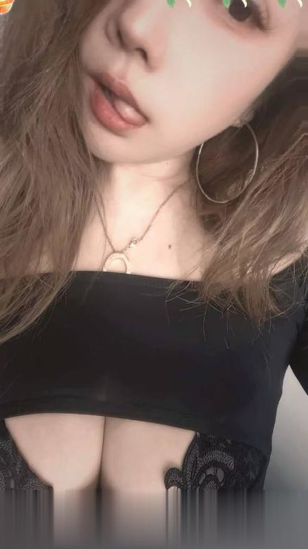 肥臀骚货妞妞