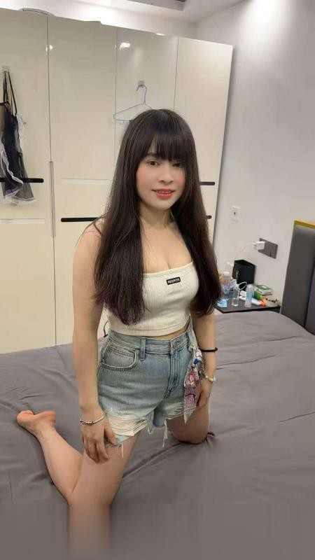 性感妩媚小萝莉