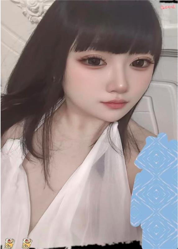 东城世纪广场妹子鑫鑫
