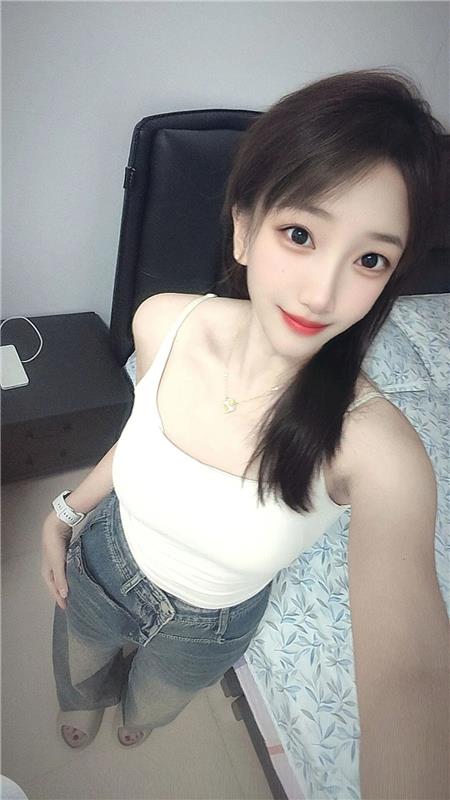 北美娇娇肤白大奶